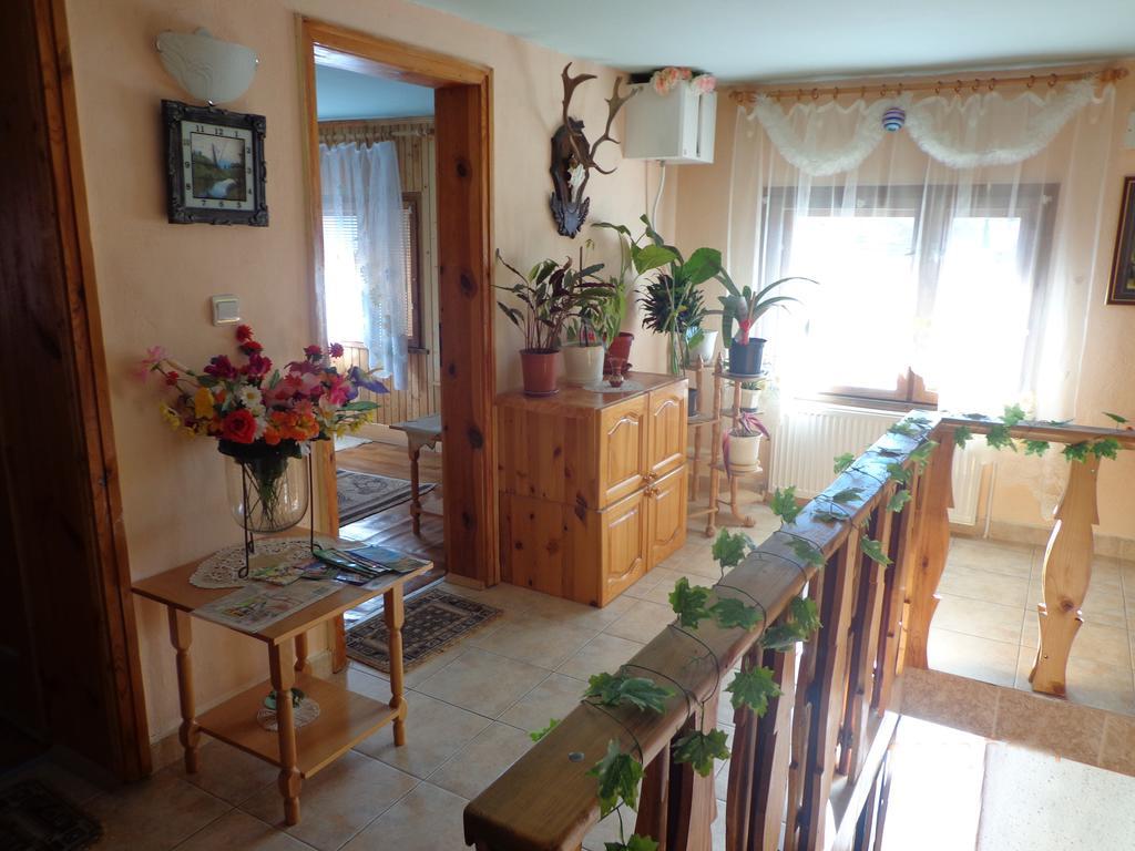 Family Hotel Ecorelax Madzhare Luaran gambar