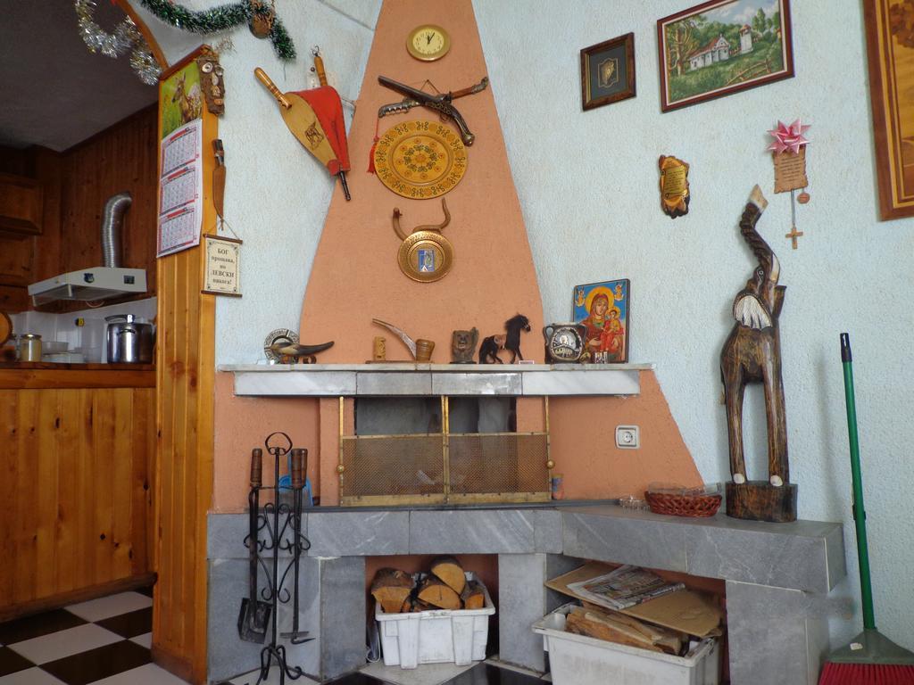 Family Hotel Ecorelax Madzhare Luaran gambar